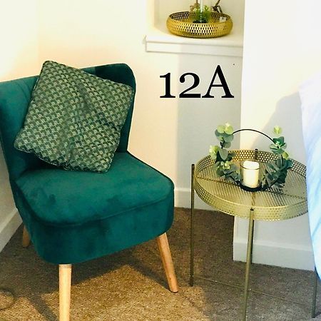 Flat 12A - Central, Modern, Bright Apartment With Free Wifi Oban Exteriör bild