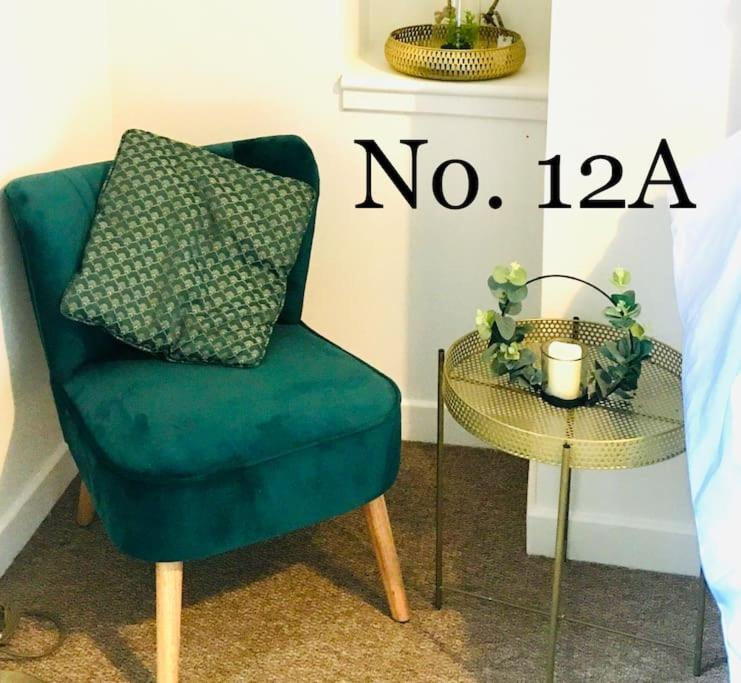 Flat 12A - Central, Modern, Bright Apartment With Free Wifi Oban Exteriör bild