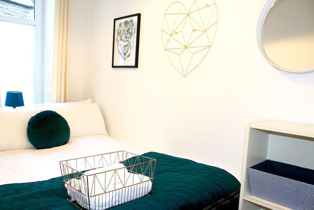 Flat 12A - Central, Modern, Bright Apartment With Free Wifi Oban Exteriör bild